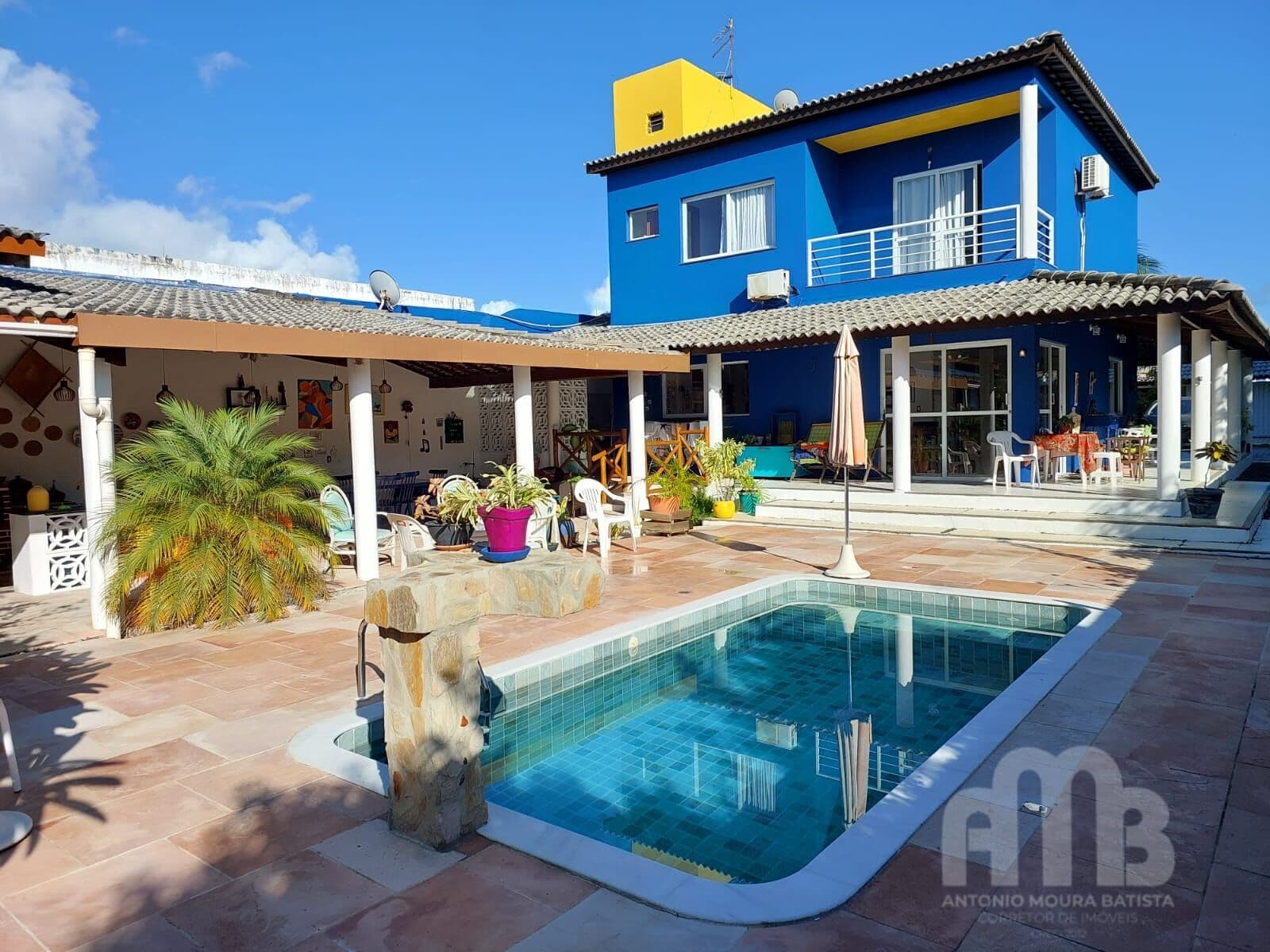 Casa Duplex em Jaua