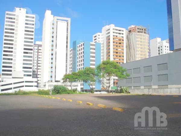 A oportunidade de adquirir um terreno na Pituba