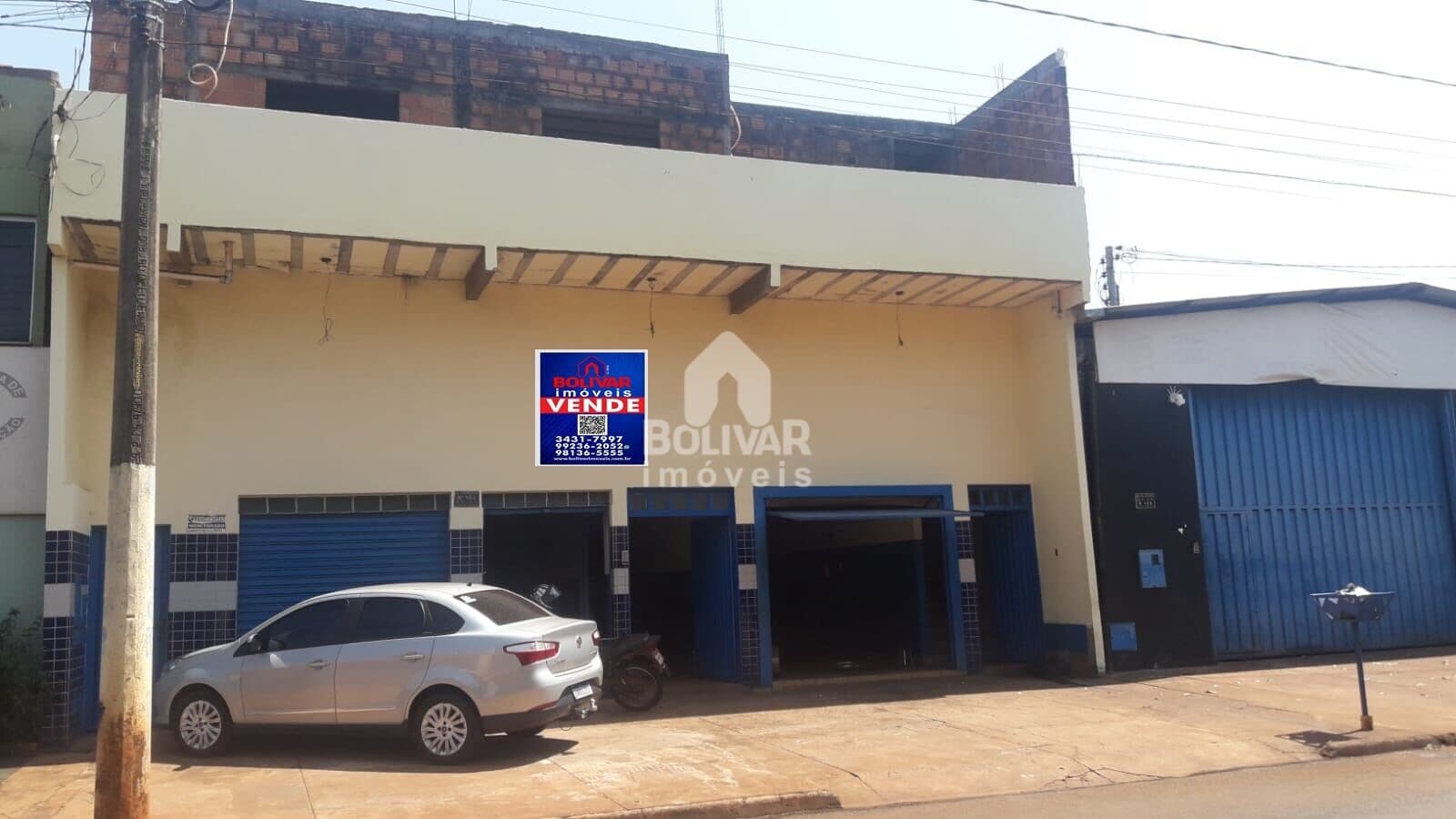 Casa com 3 dormitórios à venda, 280 m² por R$ 850.000 - Jardim Adelaide - Itumbiara/GO