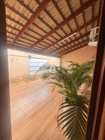 Casa com 2 dormitórios à venda por R$ 380.000,00 -Bairro Jardim Flamboyant- Itumbiara/GO