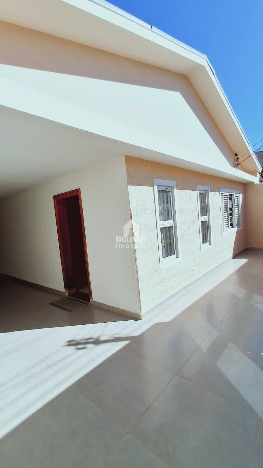 Casa com 3 dormitórios à venda, 150 m² por R$ 550.000,00 - Alto da Boa Vista - Itumbiara/GO