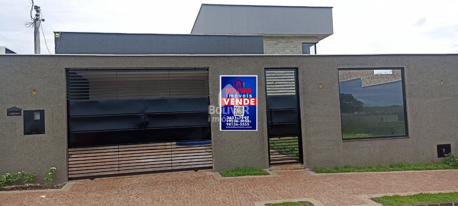 Casa com 3 dormitórios à venda, 180 m² por R$ 1.200.000 - Beira Rio I - Itumbiara/GO