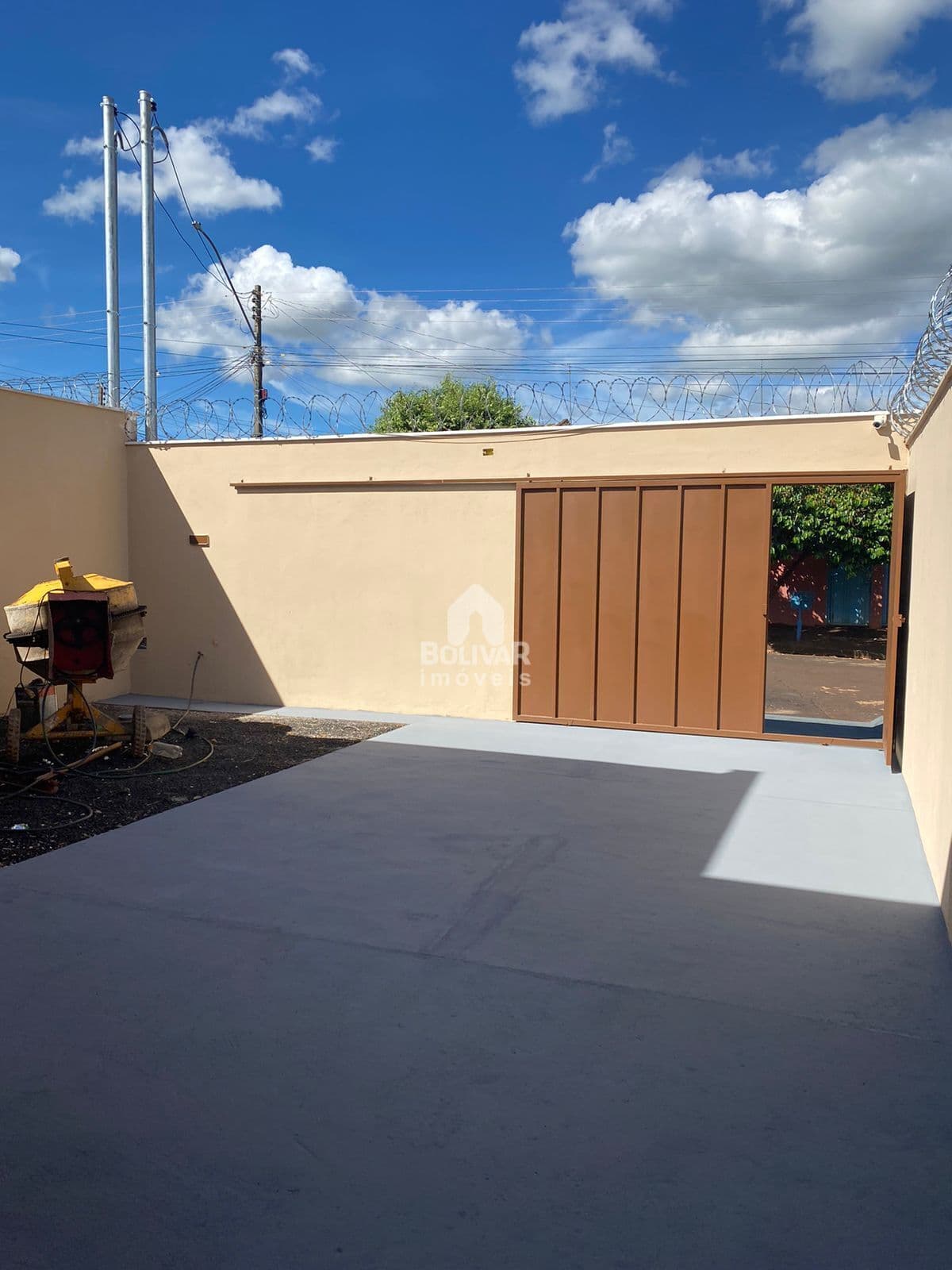 Casa com 2 dormitórios à venda, 70 m² por R$ 265.000 - Setor São João - Itumbiara/GO