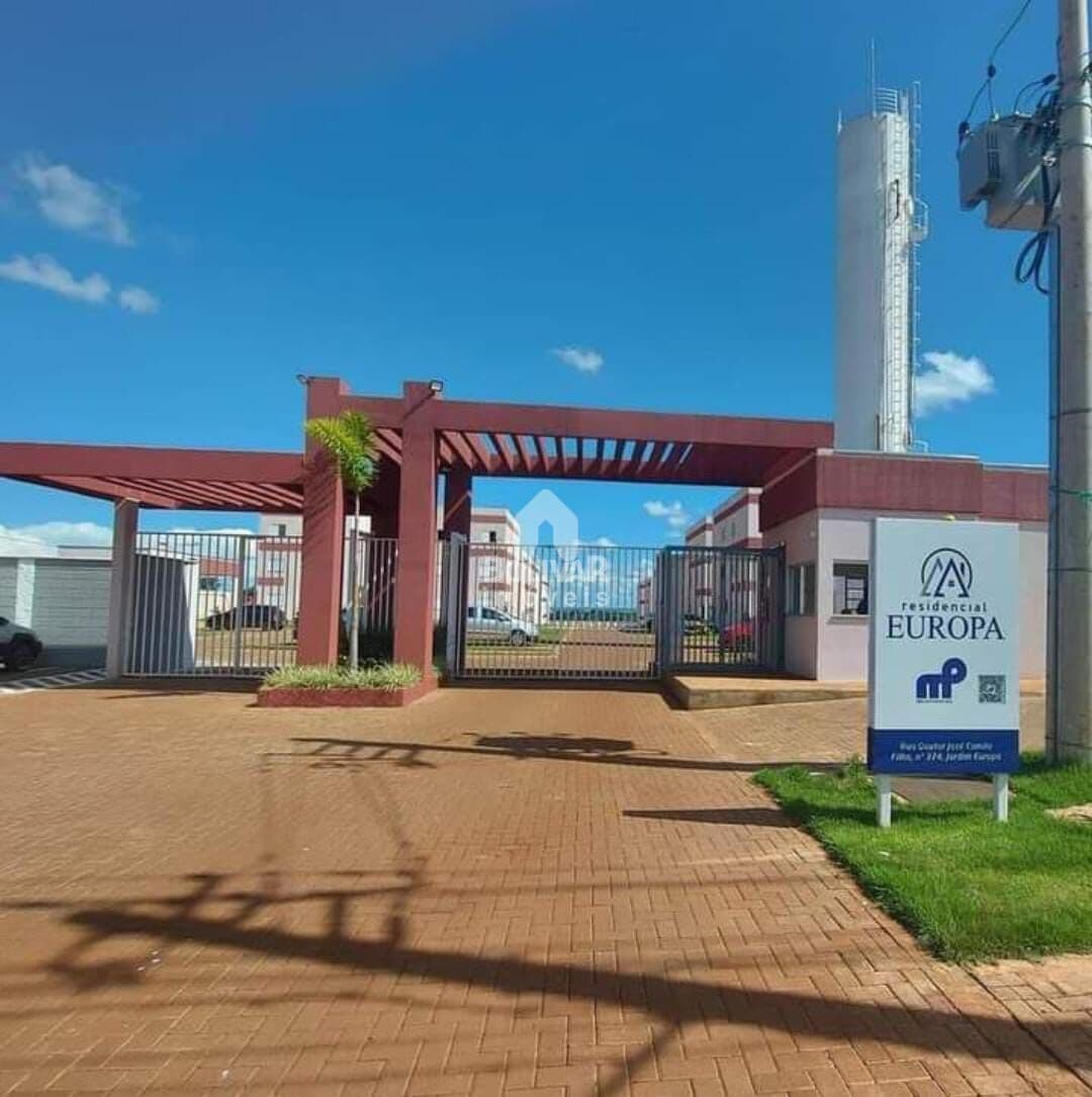 Apartamento com 2 dormitórios à venda, 52,58 m² por R$ 150.000 - Condomínio Residencial Europa - ITUMBIARA/GO