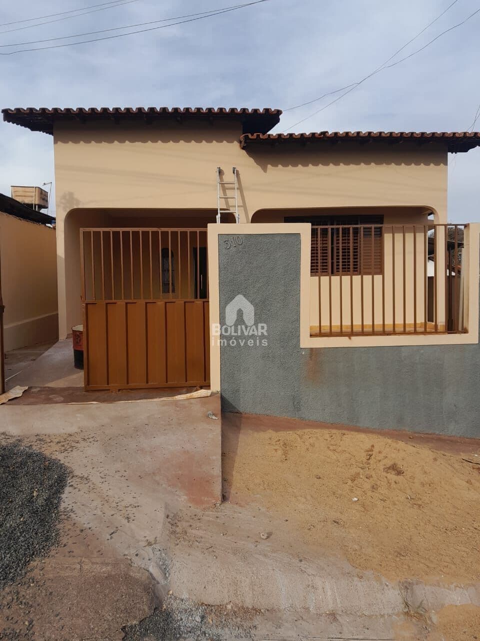 Casa com 3 dormitórios à venda, 120 m² por R$ 310.000,00 - Bairro Social- Itumbiara/GO