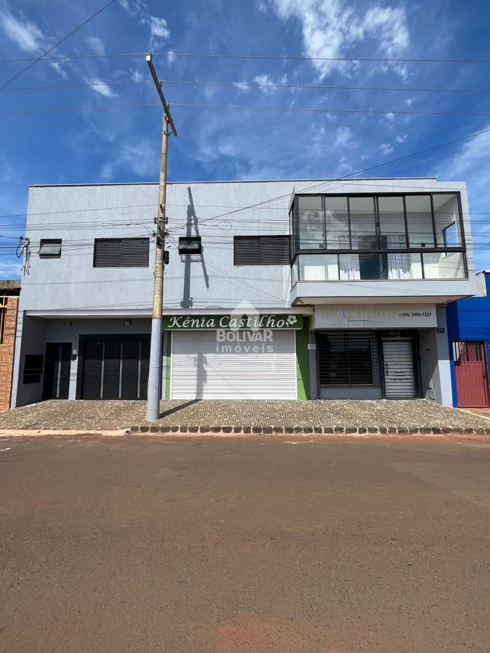 Sobrado com 3 dormitórios à venda 569.07 m2 por R$1.400.000,00 -Santos Dumont- Itumbiara/GO