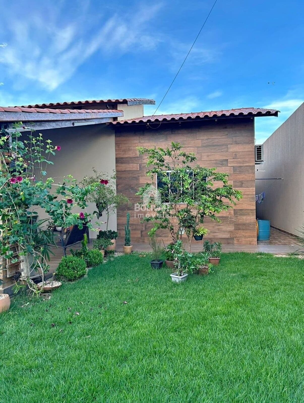Casa com 3 dormitórios à venda, 250 m² por R$ 790.000,00 - Afonso Pena - Itumbiara/GO
