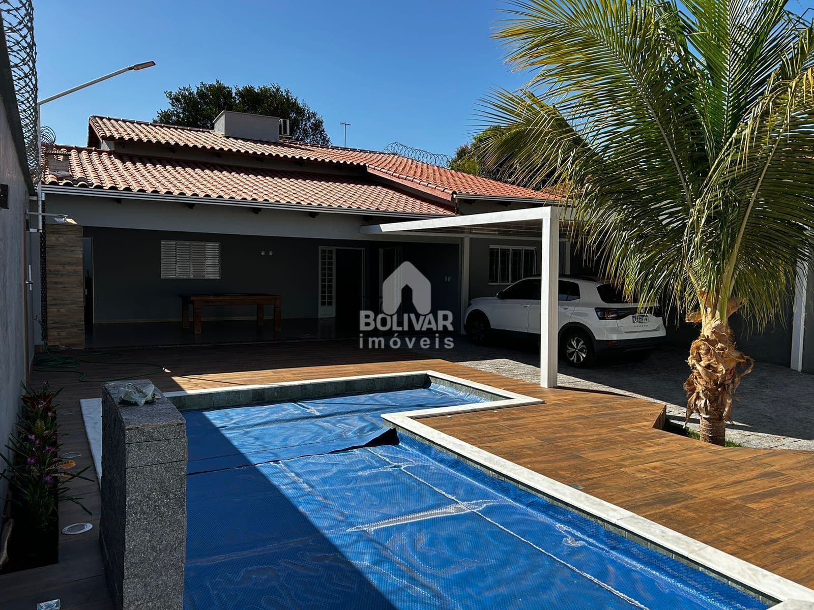 Casa com 3 dormitórios à venda, 150m² por R$ 720.000,00 -Bairro Paranaiba- Itumbiara/GO