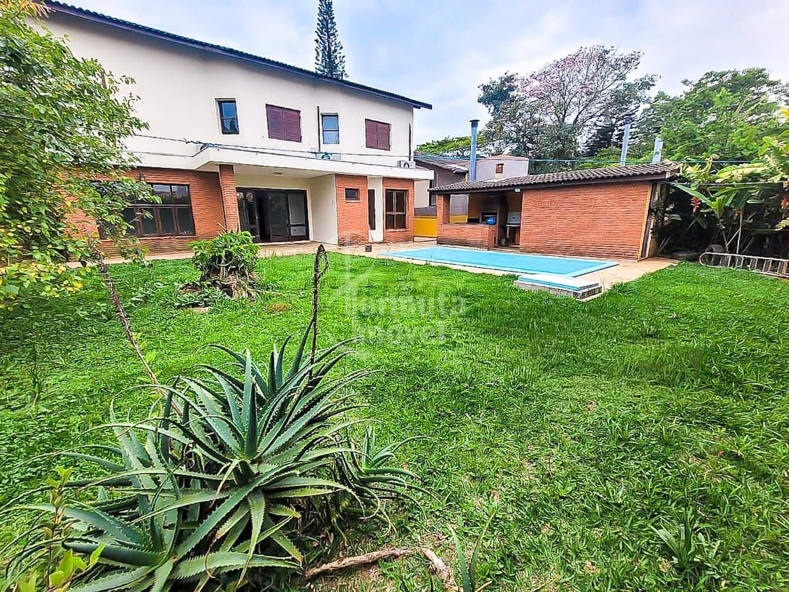Casa para Locação Alphaville Santana de Parnaíba 4 Dormitórios Piscina 400m²