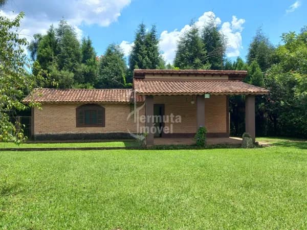 Sítio à venda em Mairiporã Estrutura para Eventos e Moradia Piscina Lago e 3 Casas