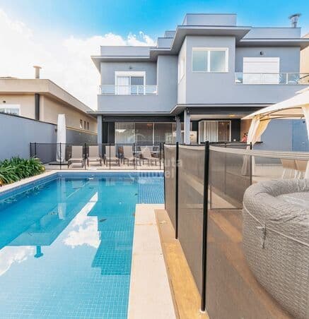 Casa à venda Alphaville SP mobiliada 5 suítes 520m² piscina e gourmet