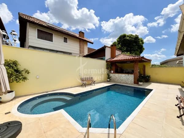 Casa no Residencial 3 com 3 Suítes, Piscina e Espaço Gourmet