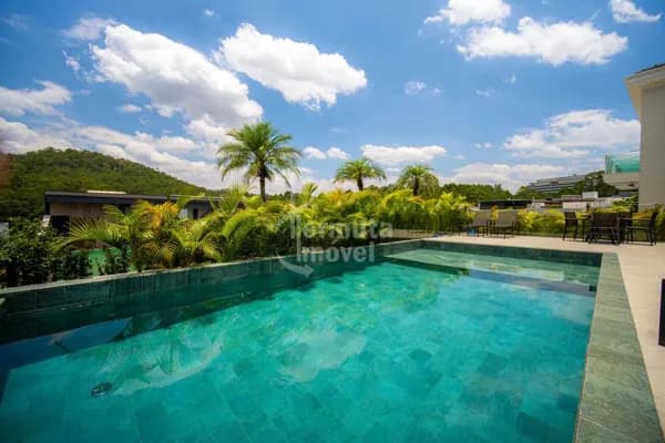 Casa de esquina com vista permanente para a Reserva – Condomínio Tamboré 11