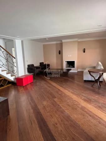 Aluguel de Casa no Tamboré 4 com 4 Suítes