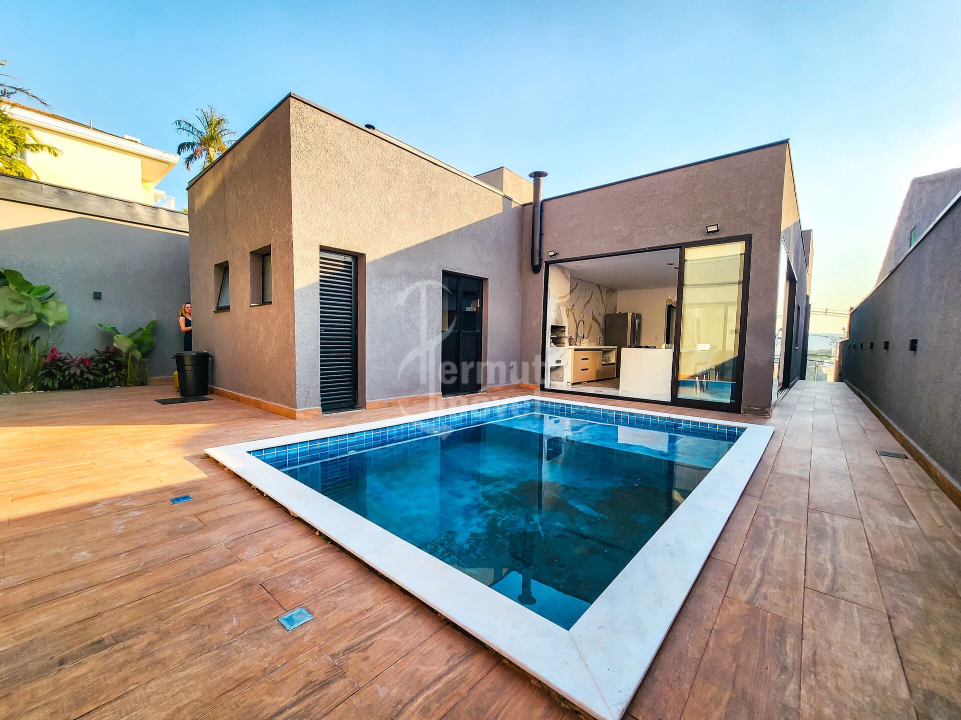 Casa Nova à Venda – Residencial Valville 1, Alphaville