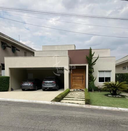 Casa à venda em Tamboré com 454m², Santana de Parnaíba/SP