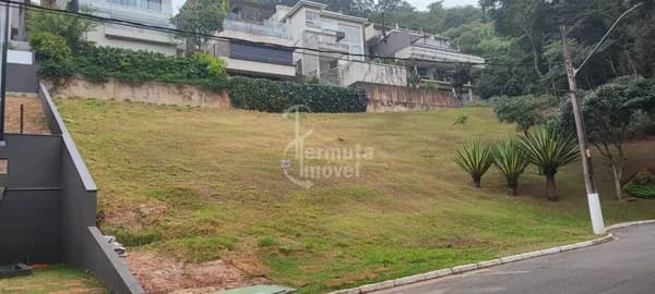 Terreno à venda no condominio Alpasitio alphaville tambore