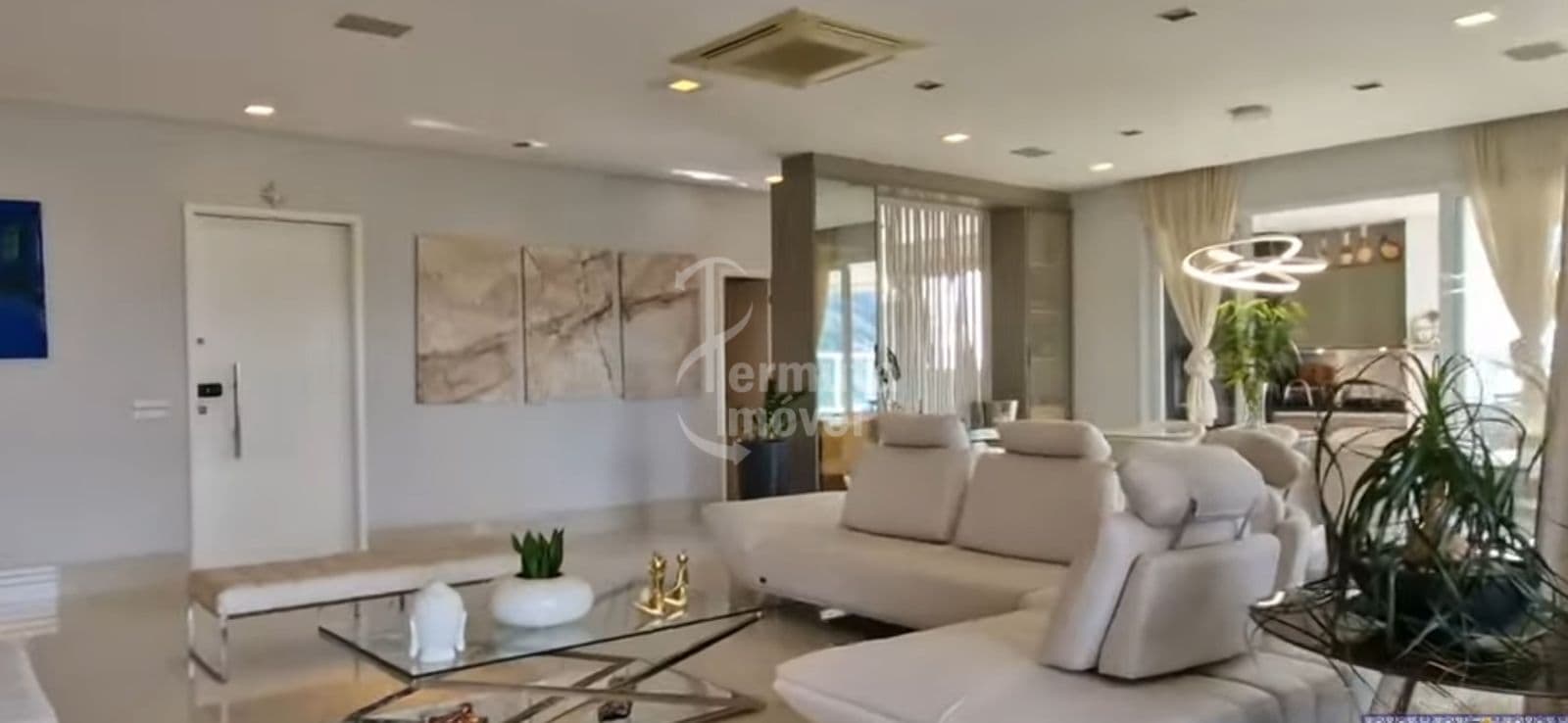 Penthouse Tamboré – Cobertura com Piscina Privativa e Vista Panorâmica