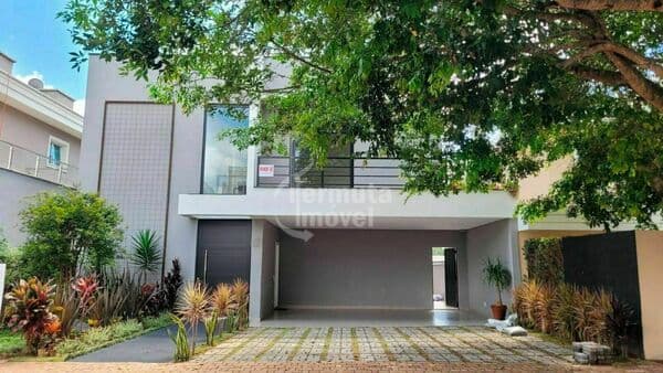 Casa com 375 m² sala de estar, sala de jantar, escritório, lavabo, cozinha com despensa e área de serviço no Residência Gênesis em 1 Alphaville