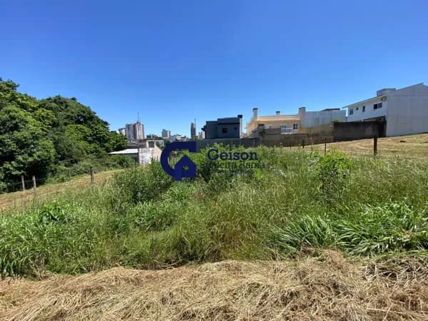 Lote/Terreno em Carazinho - Loeff