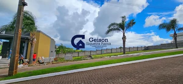 Lote/Terreno em Carazinho - Loeff