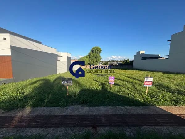 Lote/Terreno em Carazinho - Loeff