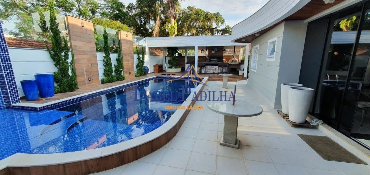 Apartamento Alto Padrão no Jardim Anchieta/Córrego grande Florianópolis