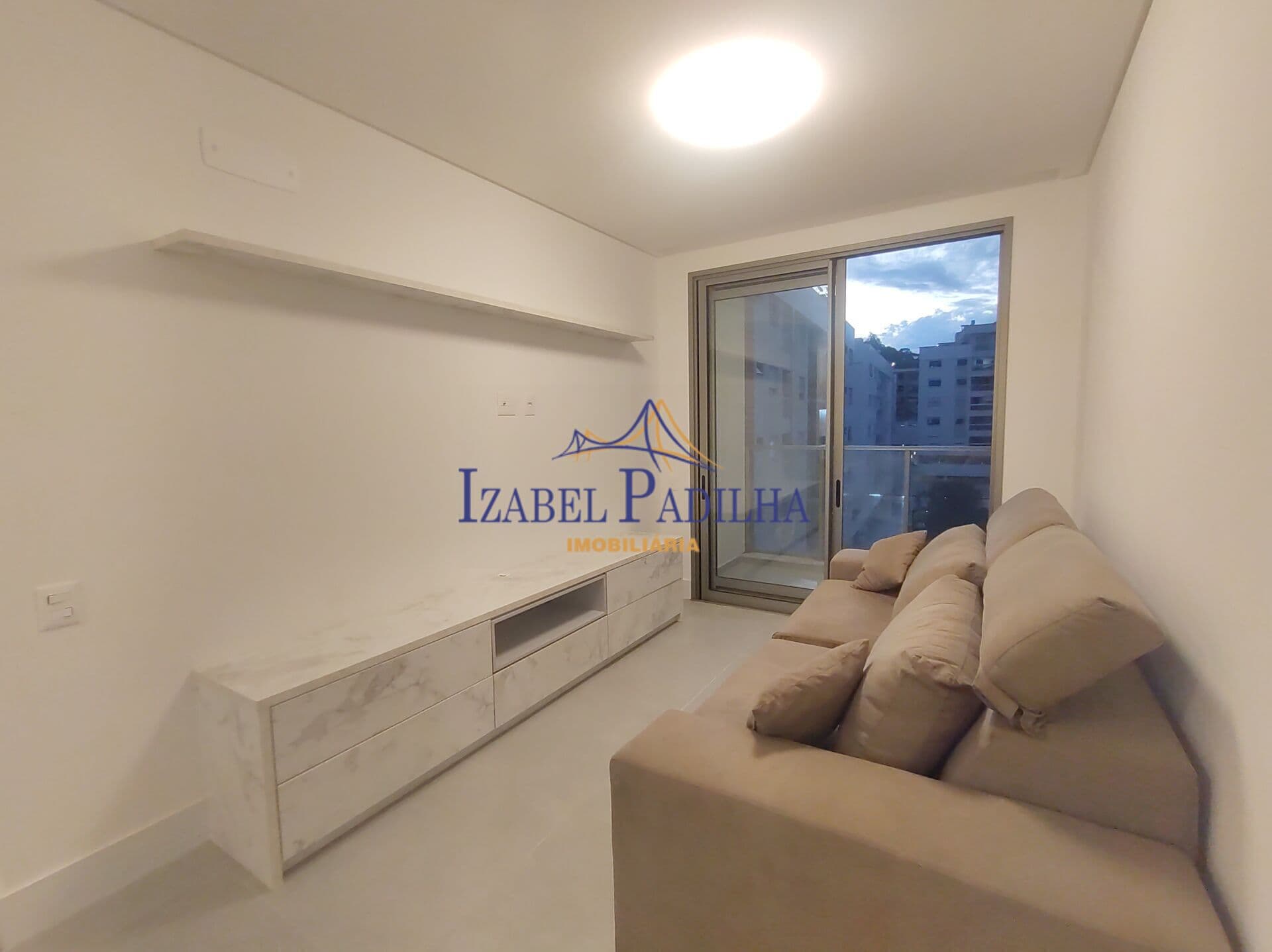 Apartamento Alto Padrão Corrego Grande/Florianópolis/SC