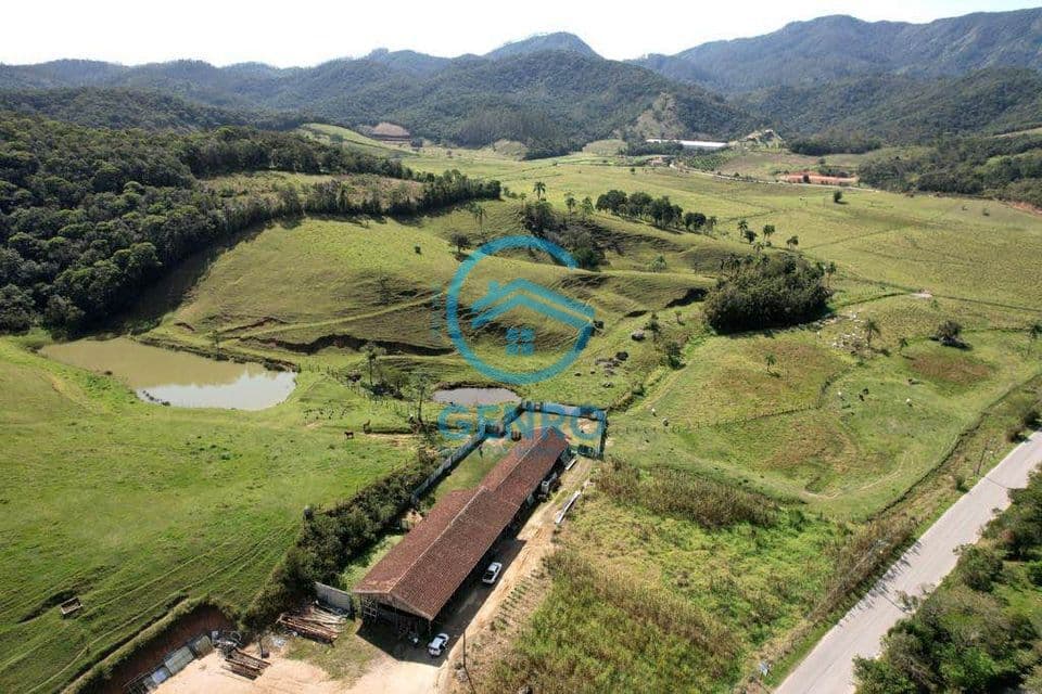 Belíssima Área Rural para Fazenda com Terreno de 80 HECTARES à venda em Biguaçu/SC