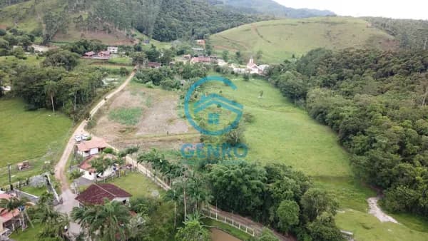 Lote para Chácara em Meio a Natureza com Lagoa e Terreno de 7.594m² à venda em Canelinha/SC
