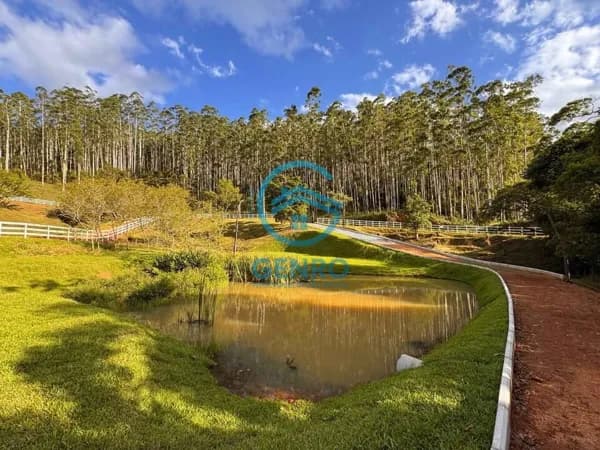 Lote para Chácara em Meio a Natureza com Lagoa e Terreno de 3.900m² à venda em Canelinha/SC