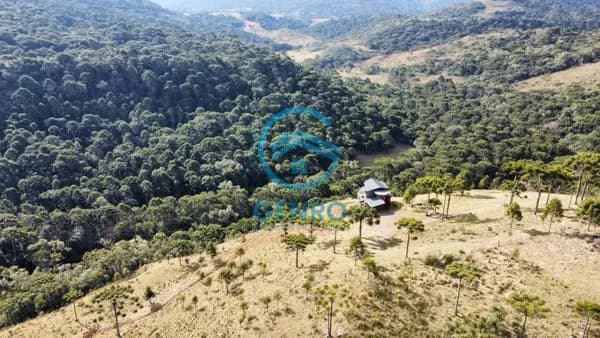 Chalé Mobiliado com Vista para as Montanhas e Terreno de 40.000m² (04 Hectares) à venda em Urubici/SC