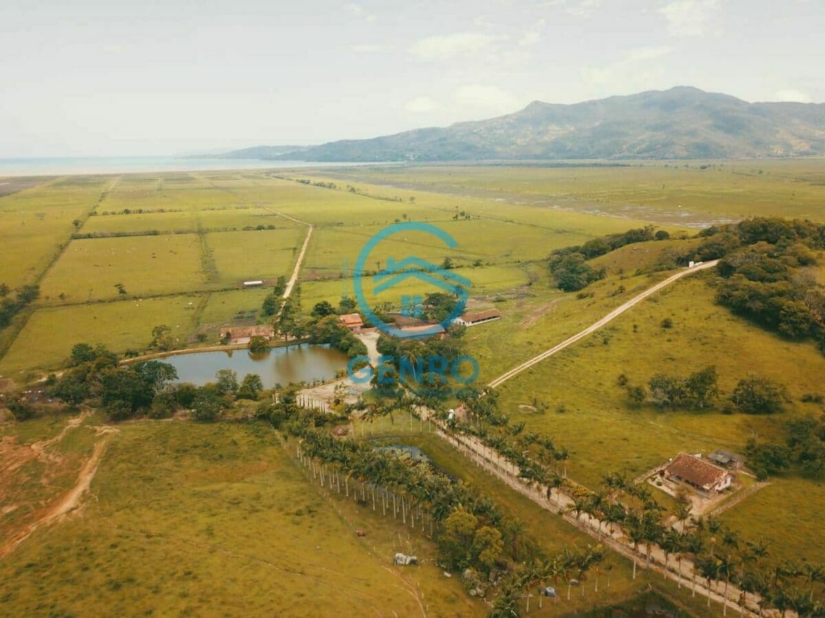 Fazenda em Ponto Estratégico e com Terreno de 260 HECTARES à venda em Tijucas/SC