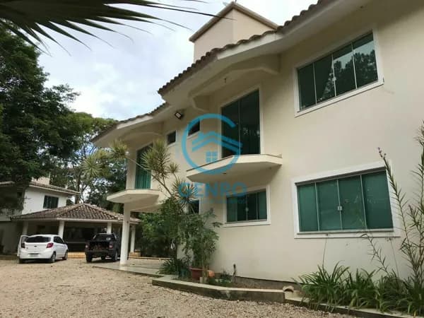Sítio de Alto Padrão com Piscina e Terreno de 42.000m² à venda em Canelinha/SC