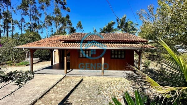 Chácara em Meio a Natureza e Terreno de 600m² à venda em Tijucas/SC