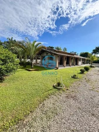 Chácara em Meio a Natureza com Piscina e Terreno de 1.500m² à venda em Santo Amaro da Imperatriz/SC
