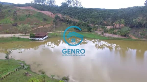 Lote para Chácara com Escritura Pública em Condomínio Rural com Excelente Infraestrutura à venda em Canelinha/SC
