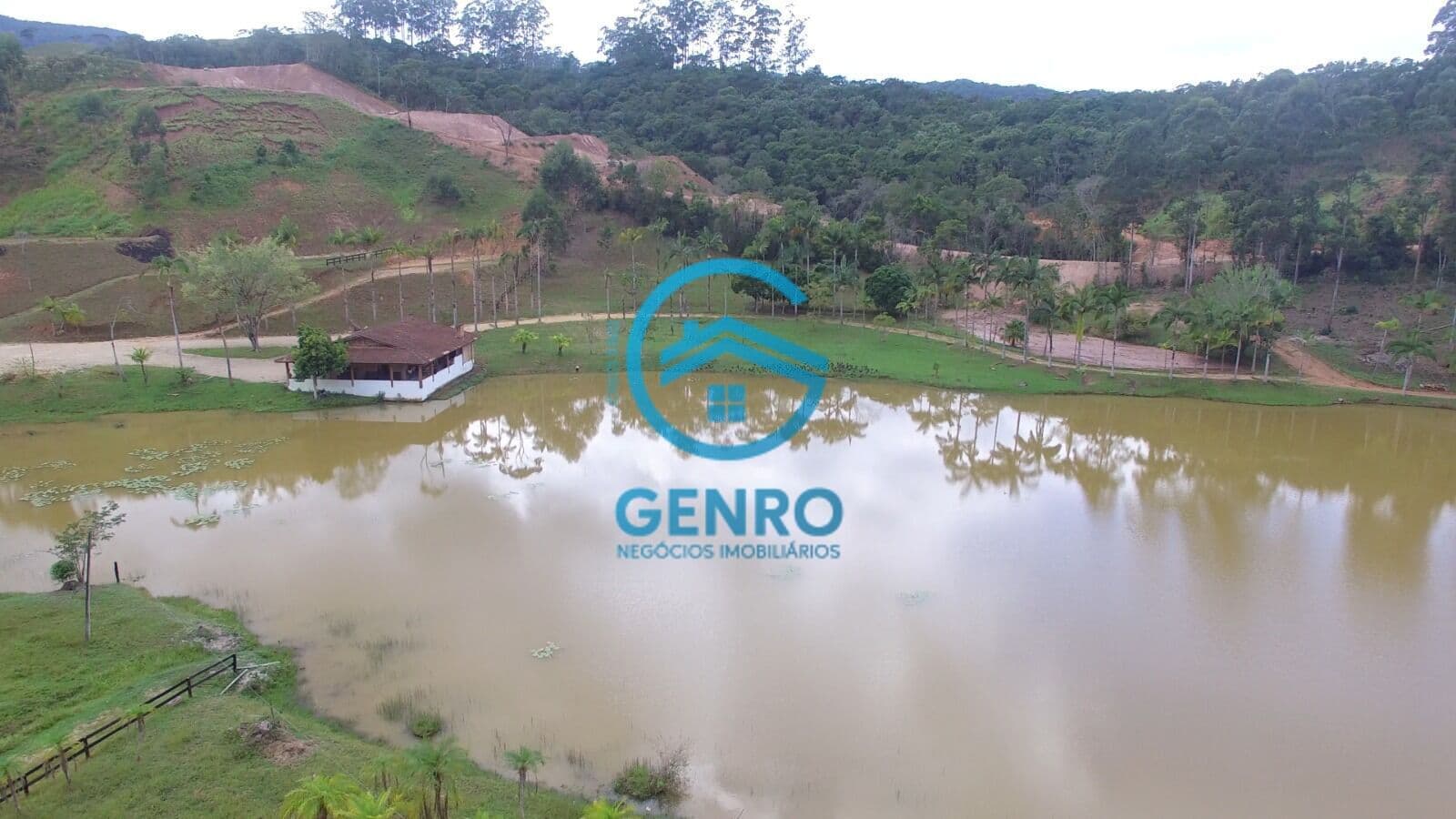 Lote para Chácara com Escritura Pública em Condomínio Rural com Excelente Infraestrutura à venda em Canelinha/SC