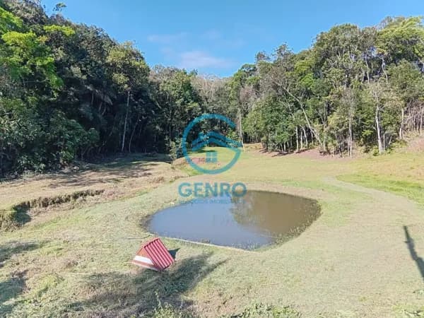 Lote para Chácara em Meio a Natureza com Lagoa, Riacho e Terreno de 5.200m² à venda em Tijucas/SC