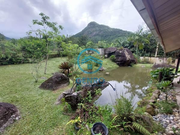 Chácara em Meio a Natureza com Lagoa e Terreno de 700m² à venda em Canelinha/SC