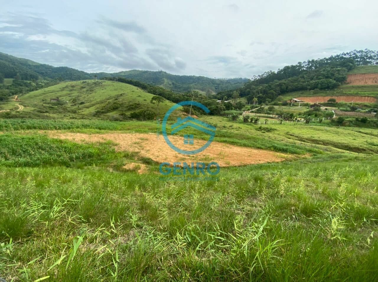 Lote para Chácara com Terreno de 6.645m² à venda em Tijucas/SC