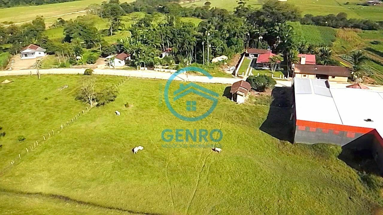 Área para Sítio em FRENTE à SC 410 com Terreno de 22.000m² à venda em Canelinha/SC