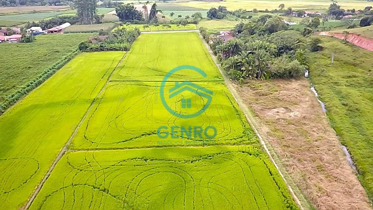 Sítio em Meio a Natureza com Terreno de 157.000m² ( 15.7 HECTARES ) à venda em Tijucas/SC