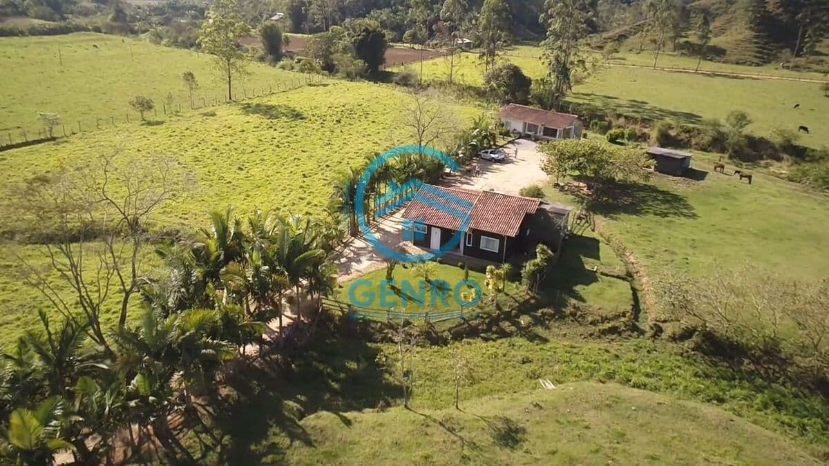 Chácara com Área de Festas, Riacho e Terreno de 4.650m² à venda em Canelinha/SC