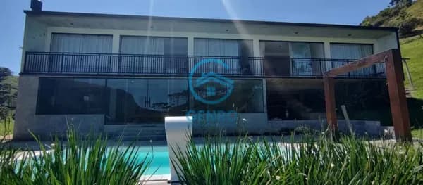 Sítio na Serra Catarinense com Piscina, Lagoas e Terreno de 12.000m² ( 1.5 Hectares ) à venda em Alfredo Wagner/SC