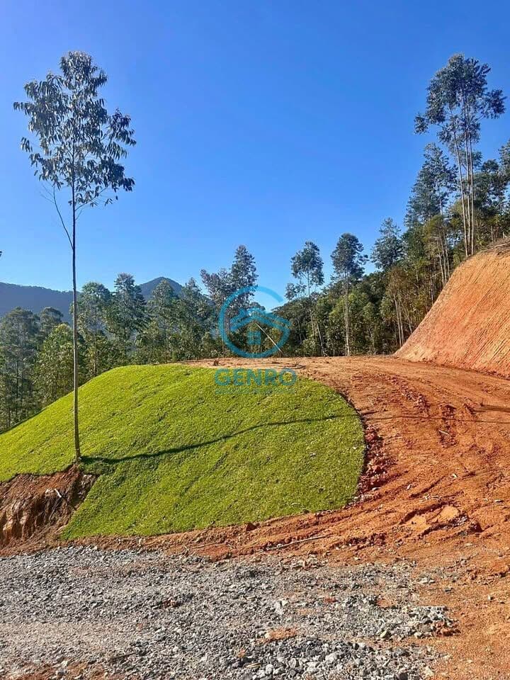Lote para Chácara em Meio a Natureza com Terreno de 6.995m² à venda em Canelinha/SC