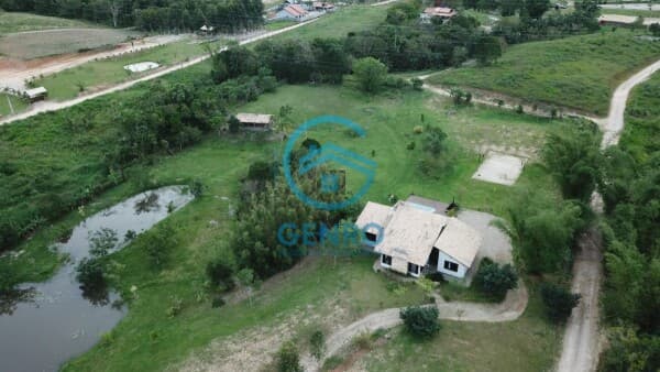 Sítio em Meio a Natureza com Lagoas, Piscina e Terreno de 17.000m² ( 1.7 HECTARES ) à venda em Tijucas/SC