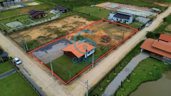 Chácara em Condomínio Rural e Terreno de 1.940m² com Escritura Pública à venda em Canelinha/SC