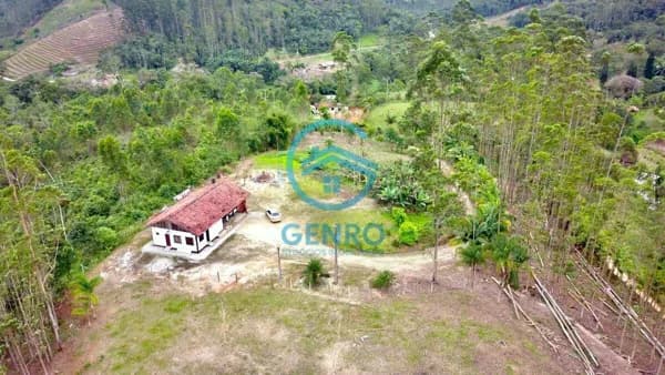 Sítio com Belíssima Área e Terreno de 130.000m² (13 HECTARES) à venda em Canelinha/SC