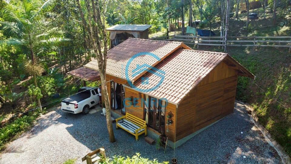 Casa de Campo em Meio a Natureza com Terreno de 1.554m² à venda em Canelinha/SC
